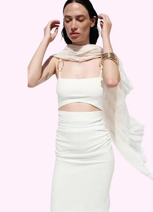 Сукня міді обтягуюча з вирізом спереду zara m-l біла