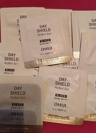 Пробник санскрина для кожи, темнеющая при загаре ohui perfect sun pro black spf50+ pa+++