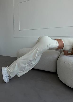 Спортивные женские леггинсы-брюки пальцо свободные от бедра high waisted wide leg yoga pants молочные s m l