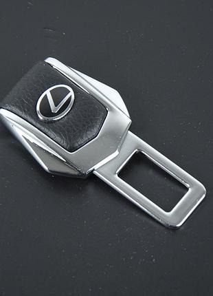 Заглушка ременя безпеки метал "lexus" (1шт) цинк.сплав + шкіра (тип №2)
