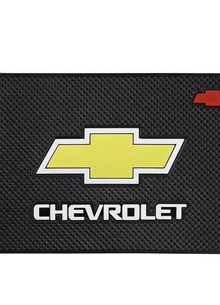 Килимок торпеди антиковзаючий chevrolet ( 200x130)