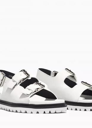 Нові шикарні стильні шкіряні сандалі  corso como 38 р
