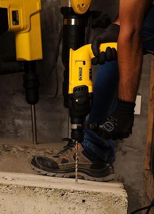 Перфоратор сетевой sds-plus dewalt d25133k 4