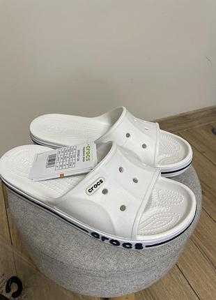 Шльопанці crocs білі