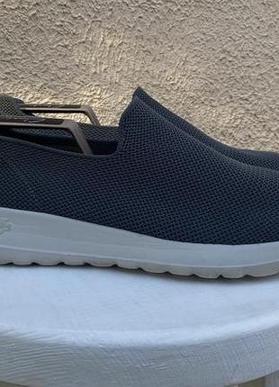 Skechers чоловічі літні легкі спортивні кросівки оригінал 44 розмір