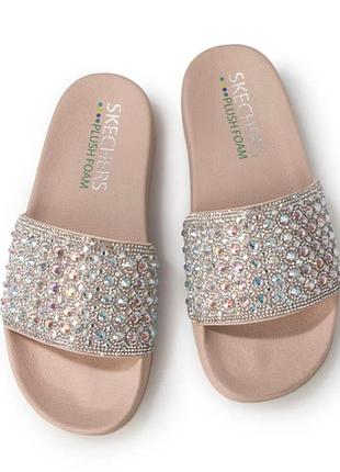 Новые шлепанцы skechers luxe foam