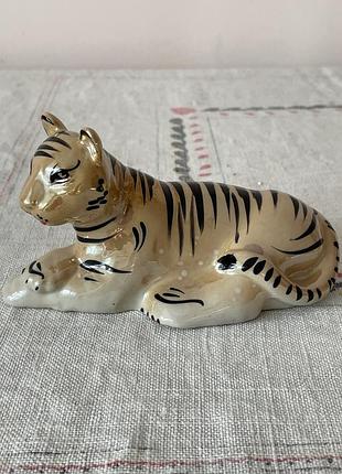 Статуетка керамічна тигр 2