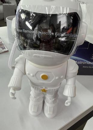 Проектор зоряного неба astronaut galaxy нічник космонавт rgb led з пультом