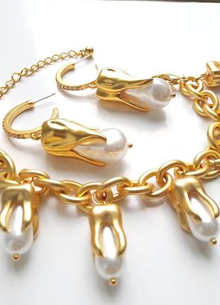 Комплект украшений "golden molar pearl" - серьги с жемчугом, браслет с жемчугом, сюрреализм, позолота 18к, premium, подарок, тренд