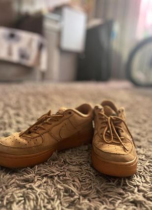 Кроссовки детские nike