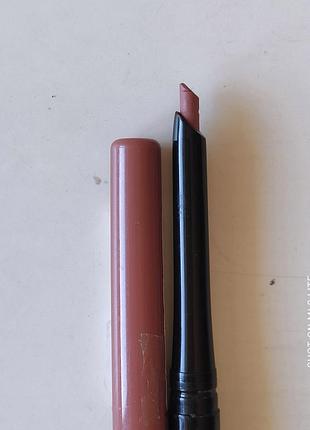 Олівець для губ  автоматичний rimmel  london lasting finish 
exaggerate automatic lip liner #018 rose addiction новий