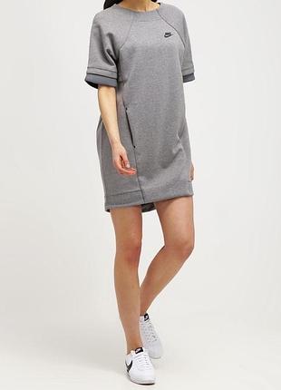 Жіноча сукня nike tech fleece оригінал