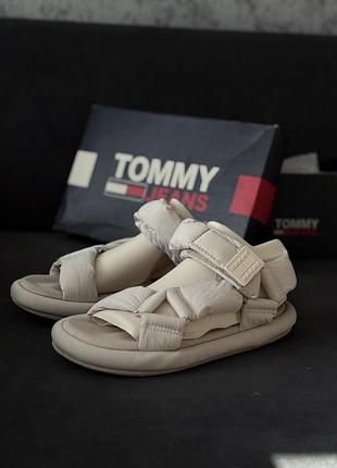 Босоніжки tommy hilfiger 37 р