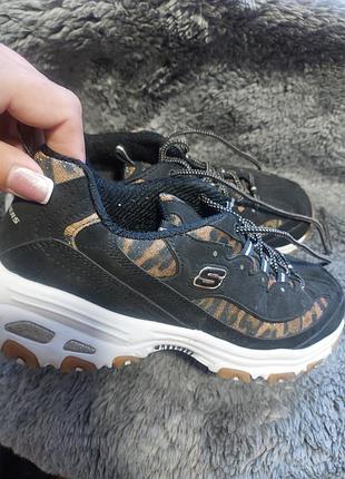 Продам кроссовки skechers