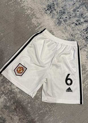 Шорти білі manchester united adidas 10-12 років