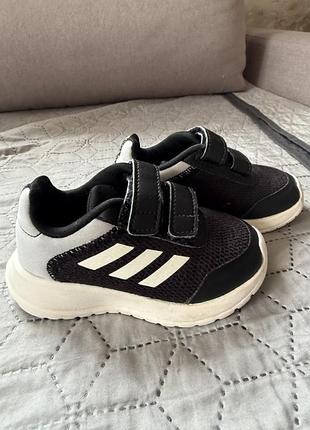 Кросівки adidas для хлопчика