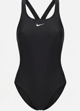 Купальник слитный спортивный nike размер 42-44 eur