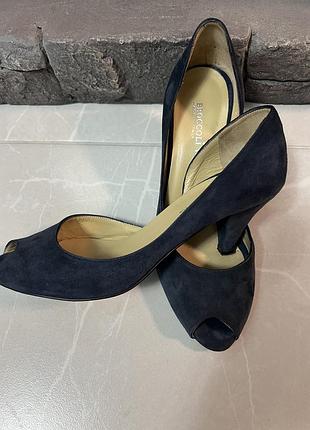 Туфлі човники з відкритим носком peep-toe натуральна замша