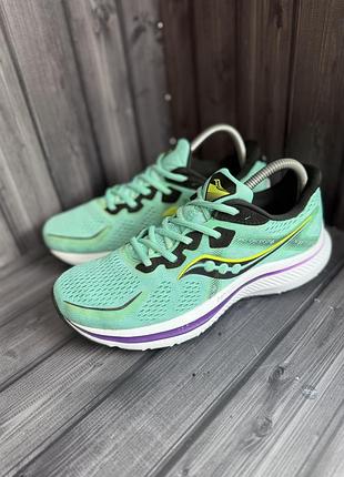 Кросівки saucony omni 20/р.40