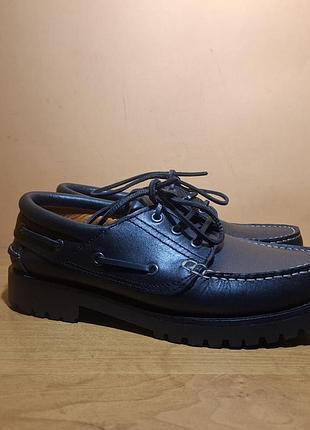 Фирменные топсайдеры navyboot