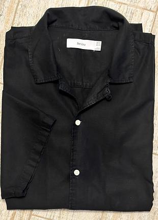 Чоловіча сорочка bershka з коротким рукавом (теніска), розмір xl/54