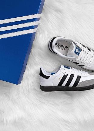 Жіночі кросівки adidas samba vegan білі з сірим
