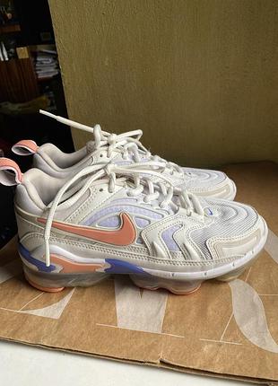 Кроссовки nike 38 размер