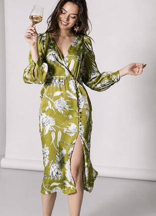 Роскошное атласное платье zara xs, s, миди, макси, в цветок, цветочный принт, оливковое, желтое, в крупный цветок, атлас