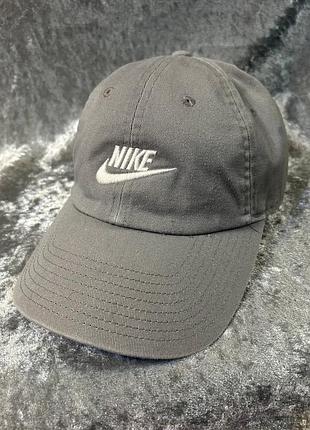Кепка  nike