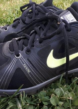 Жіночі спортивні кросівки nike training 39 (25 см)