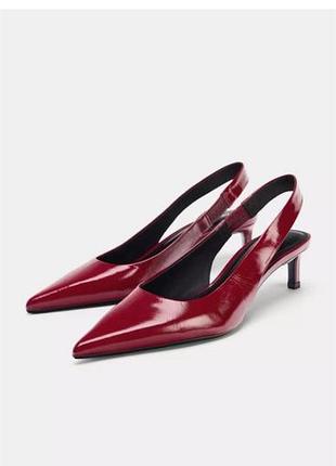 Нові туфлі zara