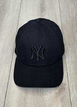 Кепка new era yankees