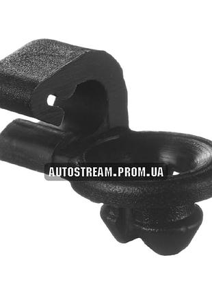 Клипса, фиксатор крепления замка двери lancia, fiat, iveco, alfa oem 82324547