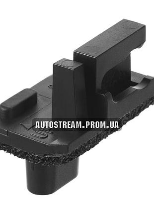 Клипса, фиксатор крепления лобового стекла opel, renault, nissan oem 4409106