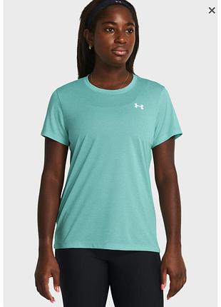 Жіноча футболка under armour