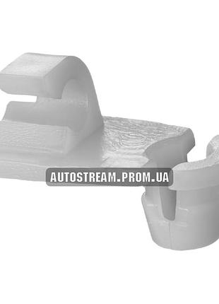 Клипса, фиксатор крепления замка двери renault oem 7701030060
