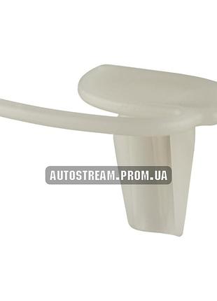 Клипса, фиксатор крепления молдинга кузовных элементов gm oem 4853108