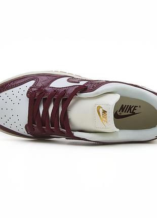 Nike dunk low lx team red croc