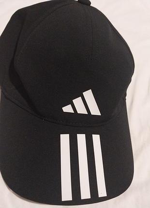 Кепка adidas