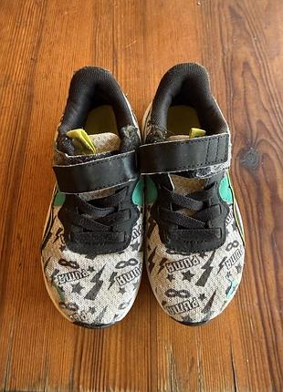 Кросівки adidas для хлопчика 29 розмір