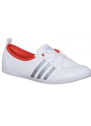 Жіночі спортивні  кеди/балетки adidas piona w 36