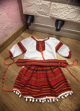 Вишитий костюм для малюків