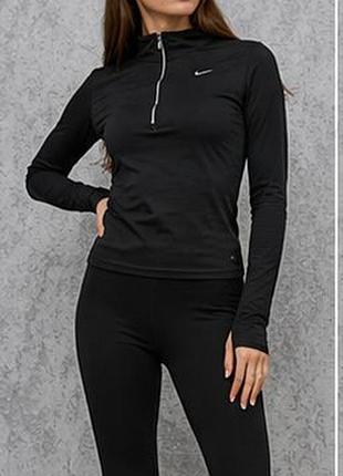 Лонгслив от бренда nike