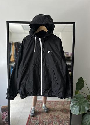 Чоловіча куртка вітровка nike