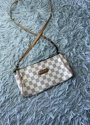 Крос боді в стилі lv