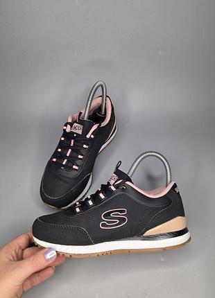 Жіночі кросівки skechers