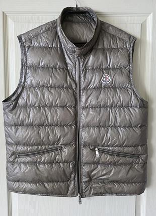 Пухова куртка -безрукавка,жилетка 
moncler gui gilet