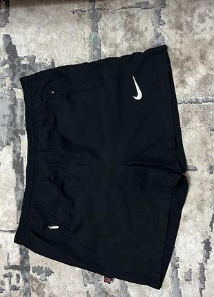 Спортивні шорти nike,стан 9/10 розмір l-xl
