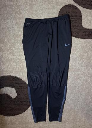 Спортивні штани nike
