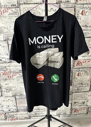 Чорна футболка "money is calling"